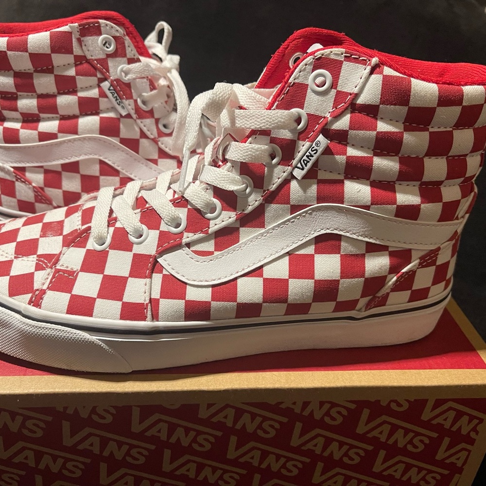 Vans Red and white checkered new with tags!!
